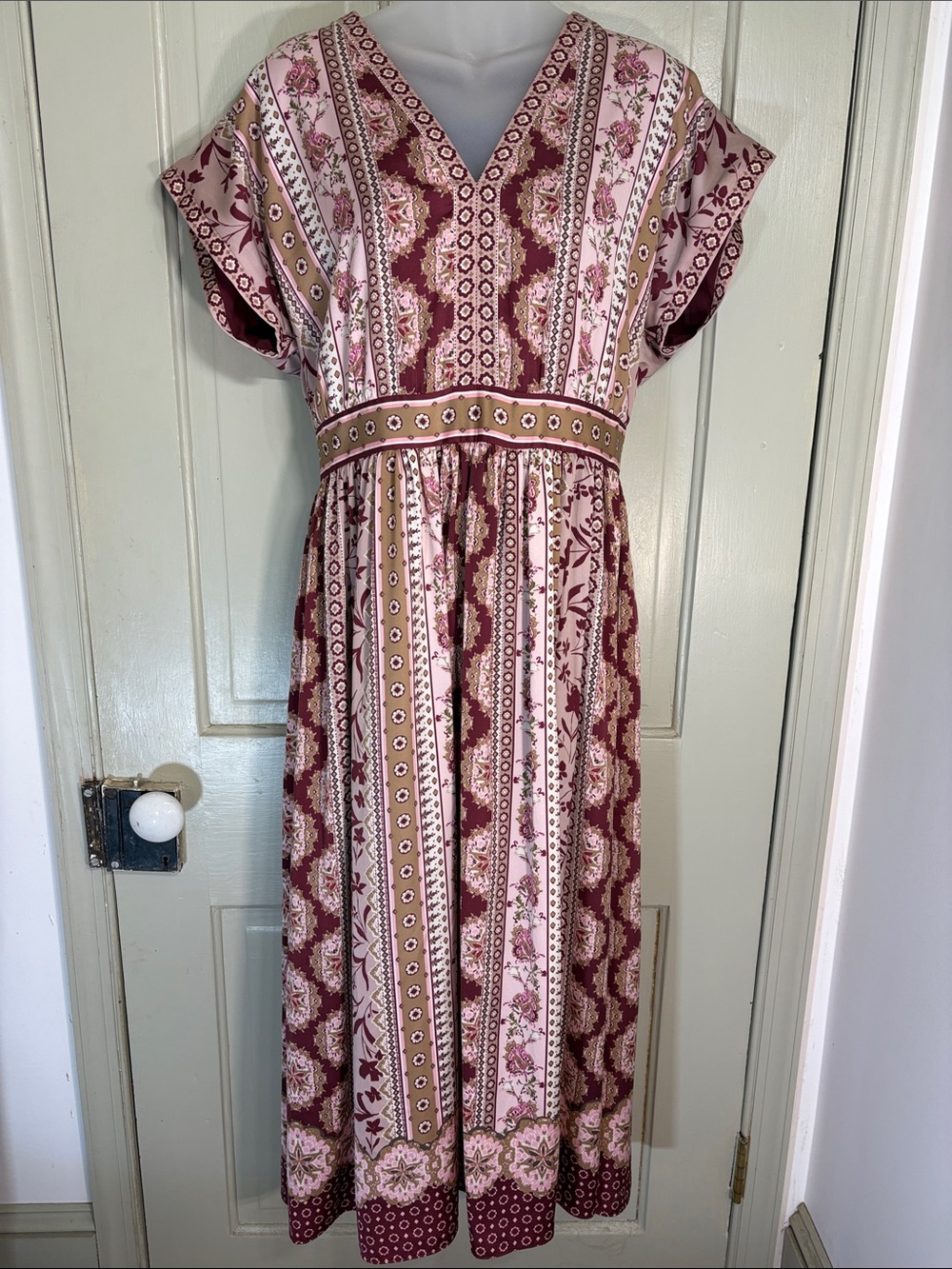 Gal Meets Glam Wine Liza Dress-